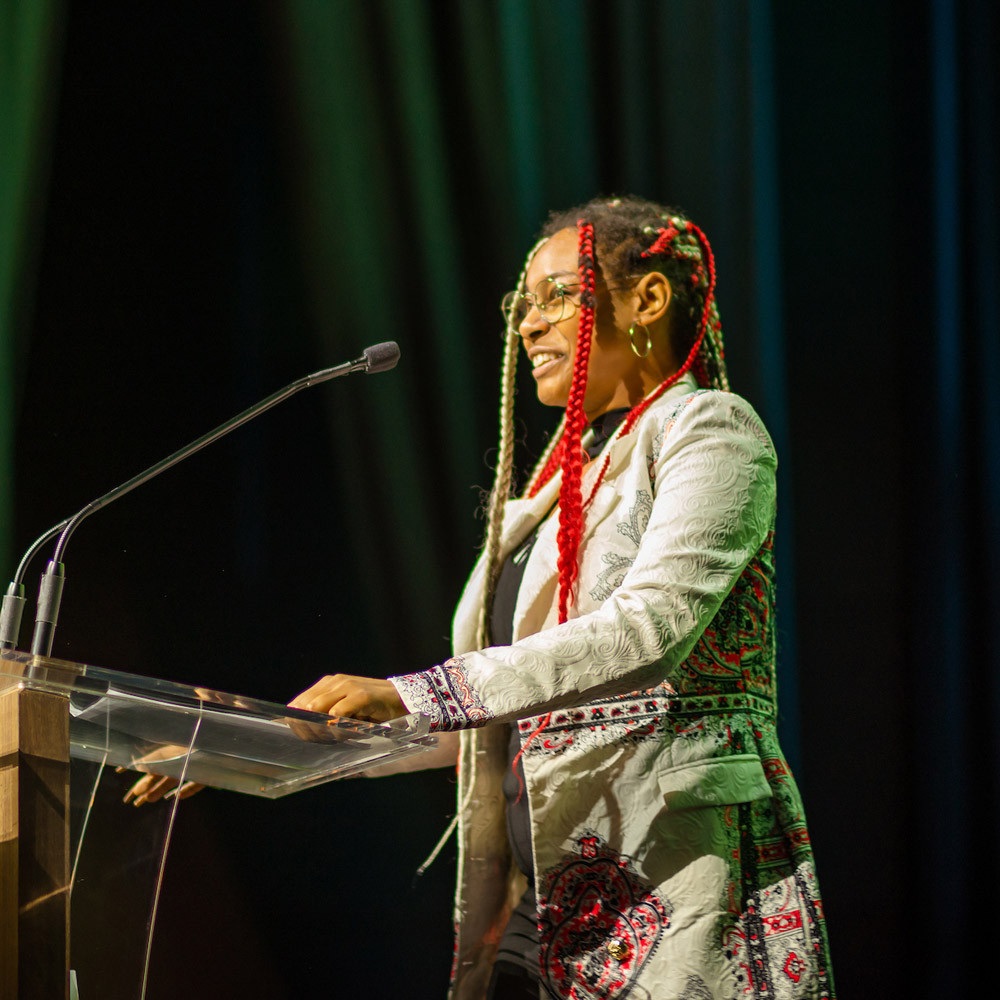 Tauryian Sparrow at Benefit